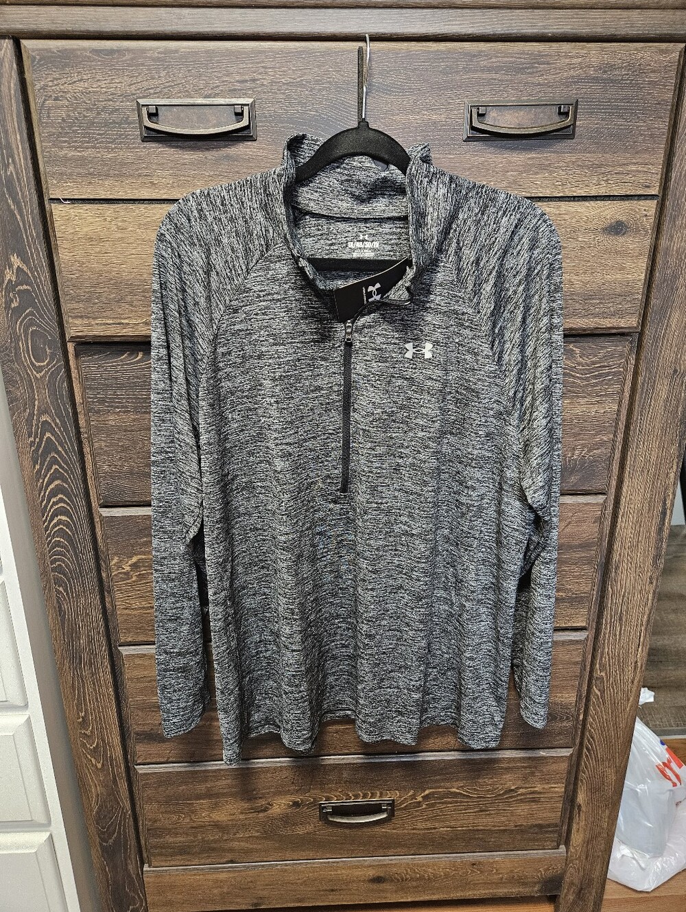 Under Armour Women’s Gray Heather Quarter-Zip Performance Pullover